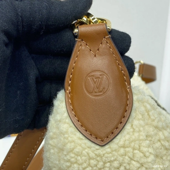 WIS VUITTON LOUIS MOON THE OVER 0201